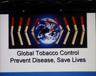 أحد الشعارات للقضاء على التبغ نهائيا 