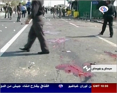التلفزيون الإيراني: التفجيران أسفرا عن مقتل كثير من الأطفال والنساء 