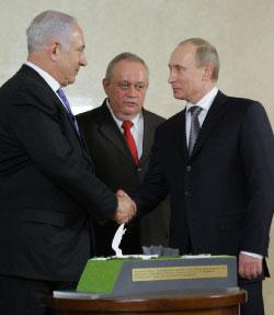 بوتين ونتنياهو التقيا في موسكو الشهر الماضي (