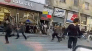 قوات الأمن طاردت المتظاهرين في شوارع طهران