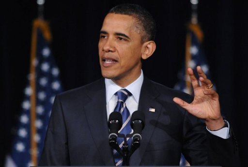 الرئيس الاميركي باراك اوباما يلقي خطابا في جامعة جورج واشنطن في 13 نيسان/ابريل 2011(أف ب )