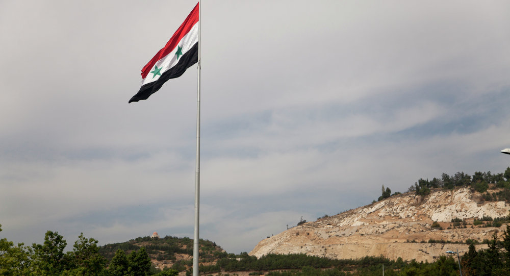 وزيرا الصناعة والزراعة اللبنانيين يصلان سورية: من مصلحة بيروت ودمشق تفعيل الاتفاقات الموقعة