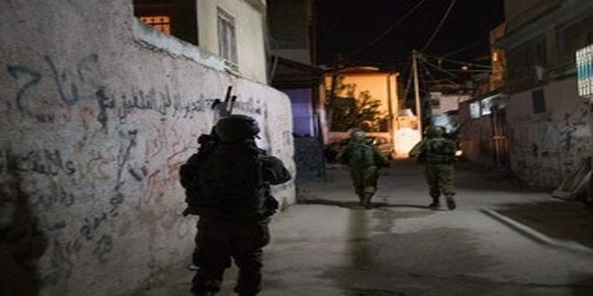 إصابة فلسطينيين خلال اقتحام الاحتلال الإسرائيلي مخيم الدهيشة