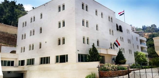 السفارة السورية في بيروت تصدر بياناً بخصوص الممارسات غير الأخلاقية ضد السوريين