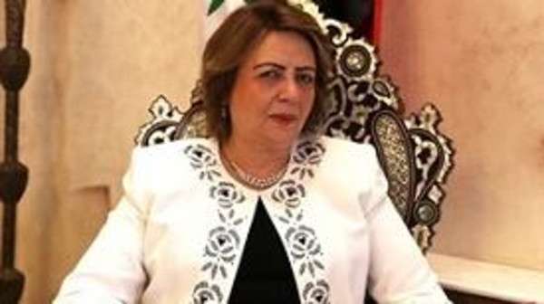 عن عزل السيدة هدية عباس والسوريات في مواقع القرار