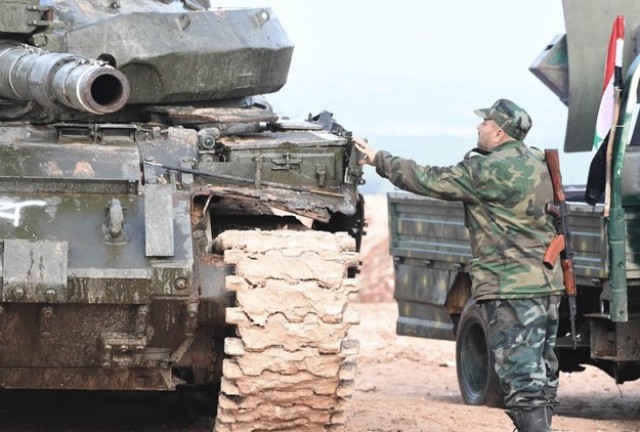 بعد نجاحه في السويداء.. الجيش العربي السوري يركز جهوده على دير الزور
