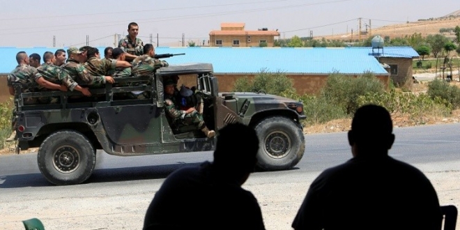 الجيش اللبناني يقصف مواقع لـ”داعش” شمال شرقي البلاد
