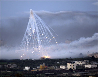 إسرائيل قصفت غزة بقنابل الفسفور الأبيض