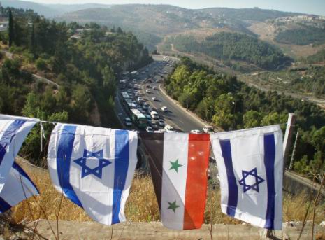 علما سوريا وإسرائيل على أبواب القدس المحتلة أمس 
