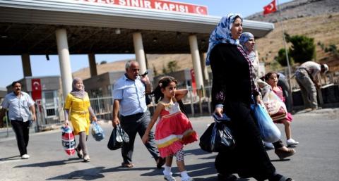 اللاجئين من تركيا ضغط إقتصادي أم تنفيذ للتفاهمات؟