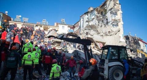  عن الحصيلة النهائية لضحايا الزلزال الذي ضرب تركيا