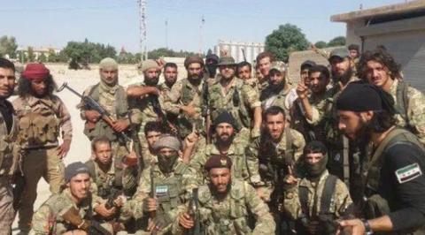 مسلحين سوريين نقلتهم تركيا للقتال في ليبيا إلى إيطاليا