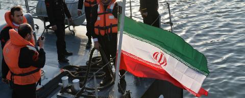 مقارنة بين القوة البحرية لإيران وسلطنة عمان
