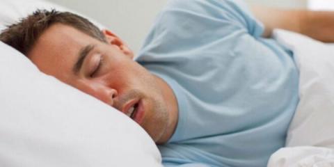خبير يكشف عن طريقة جديدة للنوم في غضون 120 ثانية