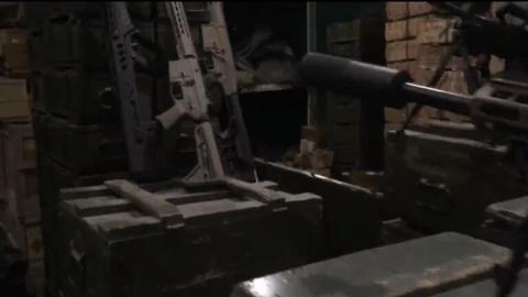 قوات روسية تعثر على مخزن أسلحة في محطة طاقة نووية أوكرانية (فيديو)