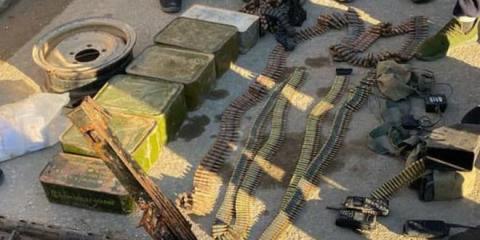  الجيش تعثر على أسلحة وذخائر لفلول إرهابيي داعش