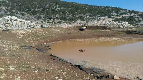  بحيرة بطموش في ريف جبلة لتسهيل زراعة التبغ