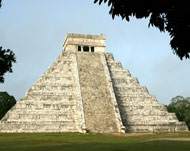 آثار قبائل المايا في المكسيك أحد عجائب الدنيا السبع الجديدة.