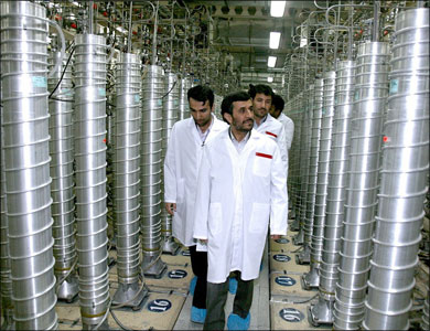إيران تقول إن برنامجها النووي ليس سوى حقها الشرعي في توليد الكهرباء.
