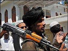 التقرير يؤكد على دعم باكستان لحركة طالبان
