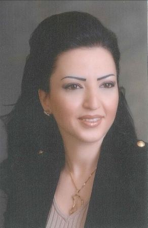 الكاتبة ديانا فارس
