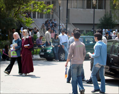 جامعة دمشق كان لها السبق عربيا في تعريب المناهج العلمية